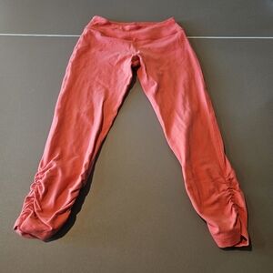 Beyond Yoga Women's Coral Leggings